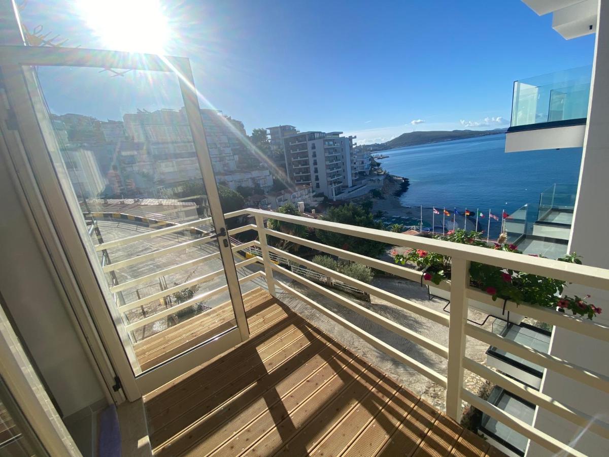 Apartamente Berti'S Garden Sarandë Exterior foto