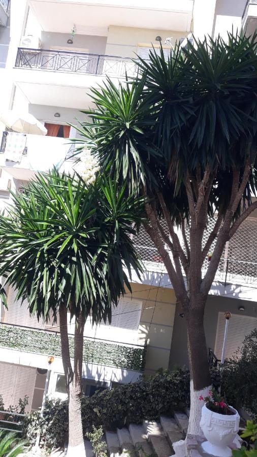 Apartamente Berti'S Garden Sarandë Exterior foto