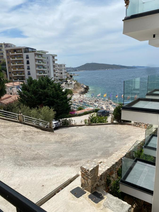 Apartamente Berti'S Garden Sarandë Exterior foto